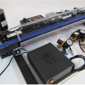 Boilie lab  infraérzékelős és szállítószalagos szeletelőegység